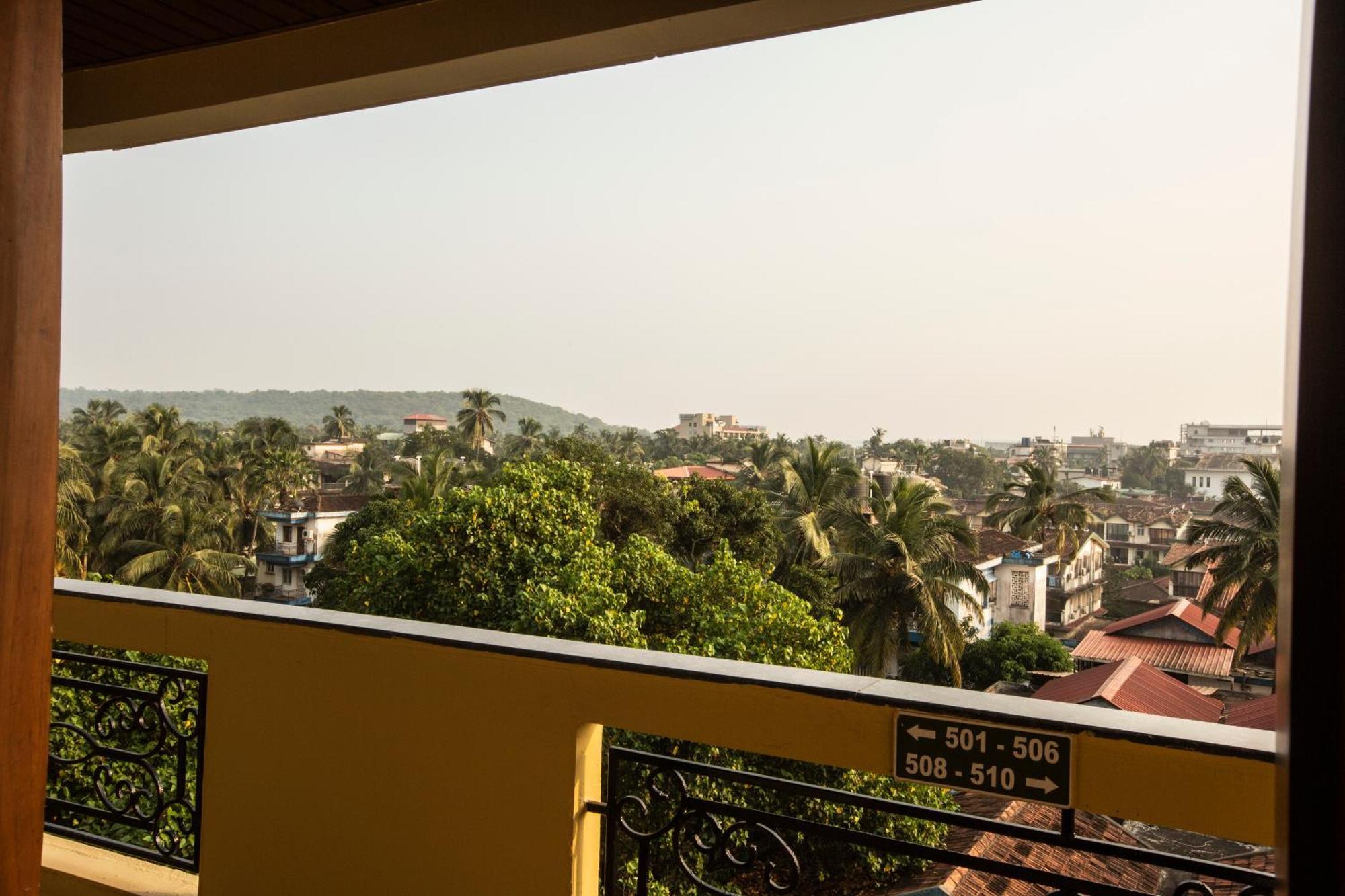 Resort De Coracao - Calangute , Goa Екстериор снимка